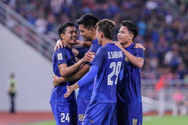 Thái Lan nhẹ nhàng giành chiến thắng 4-1 trước Indonesia Thái Lan